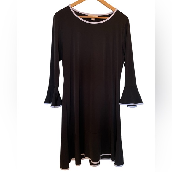 MICHAEL MICHAEL KORS Black/White Flutter Sleeve Flutter Hem Dress Extra Large - Picture 2 of 16